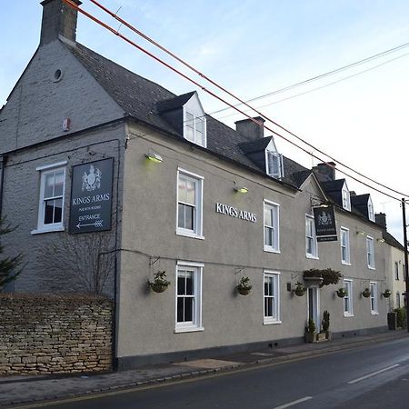 فندق The Kings Arms Didmarton المظهر الخارجي الصورة